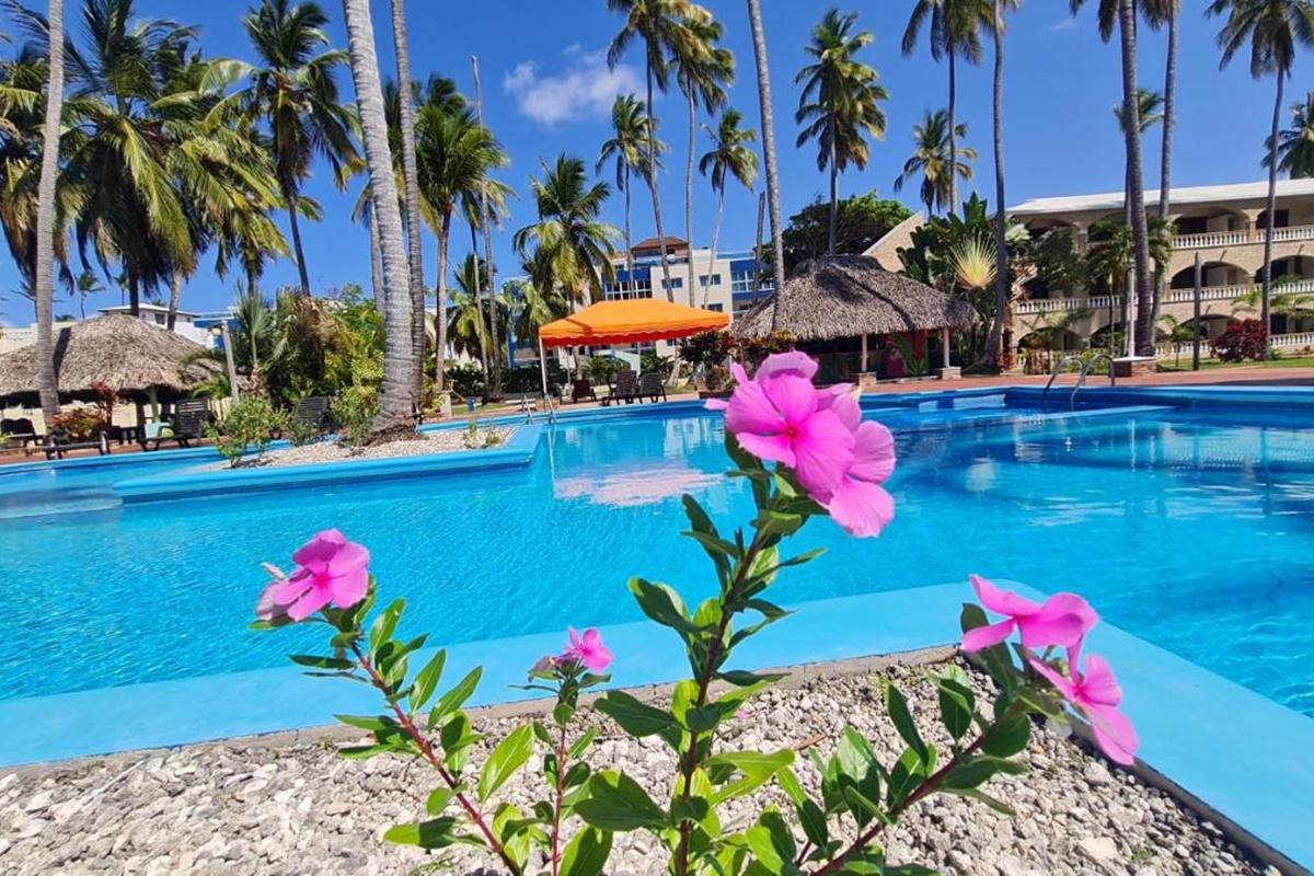 Hotel Cortecito Inn Bavaro Punta Cana Buitenkant foto