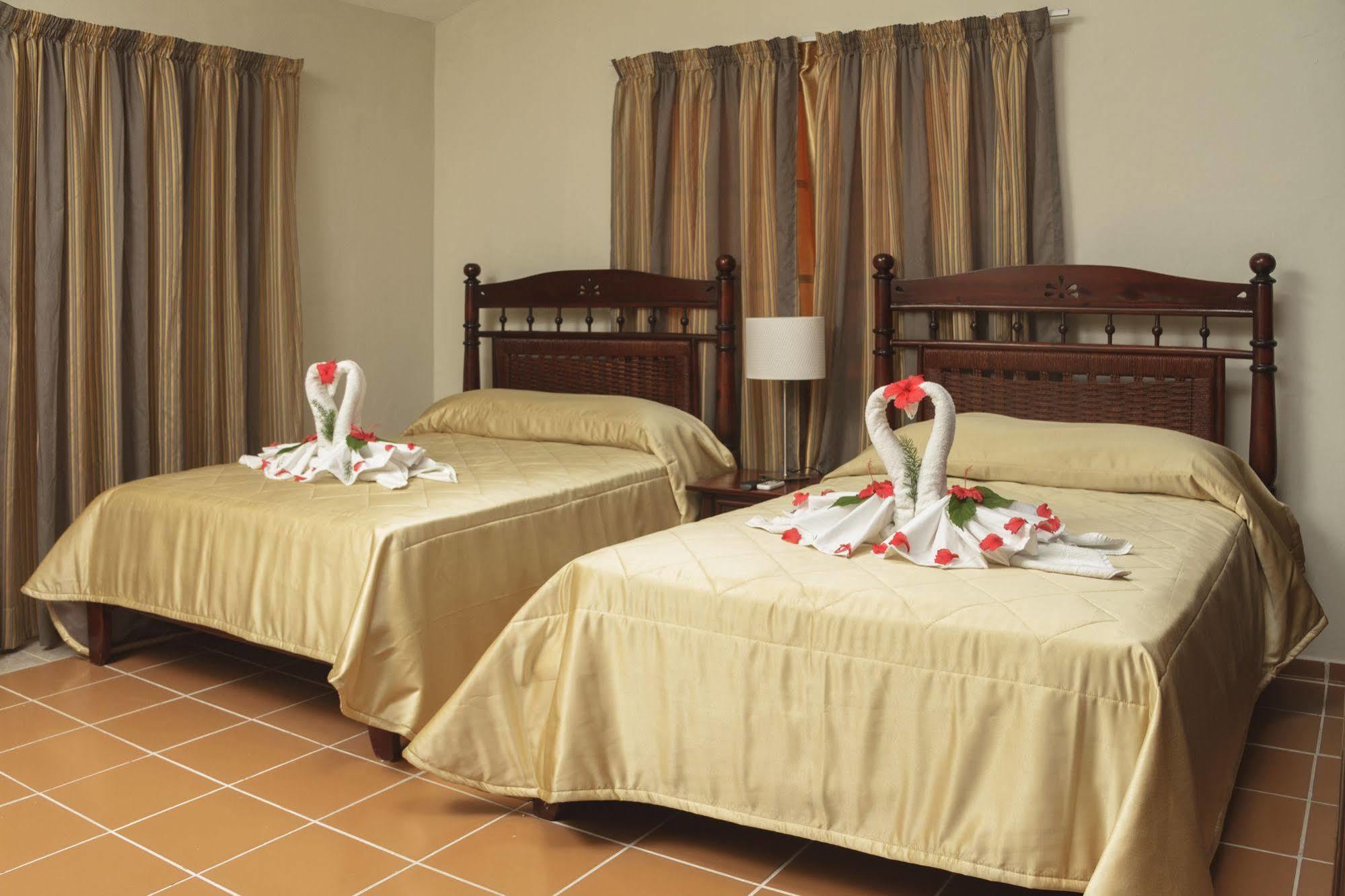 Hotel Cortecito Inn Bavaro Punta Cana Buitenkant foto